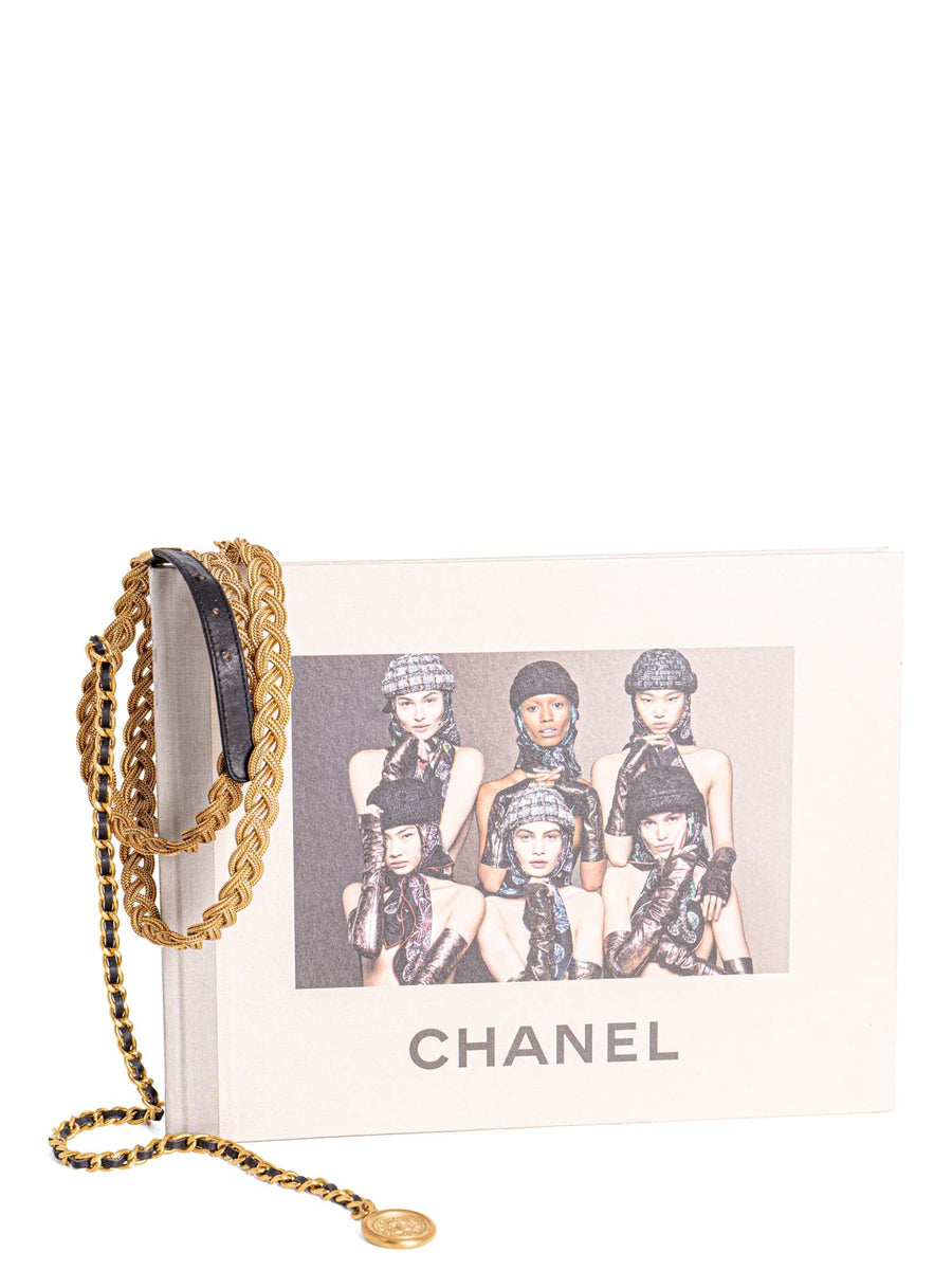 CHANEL Medallion 24K Gold Multi-Chain Leather Belt Black