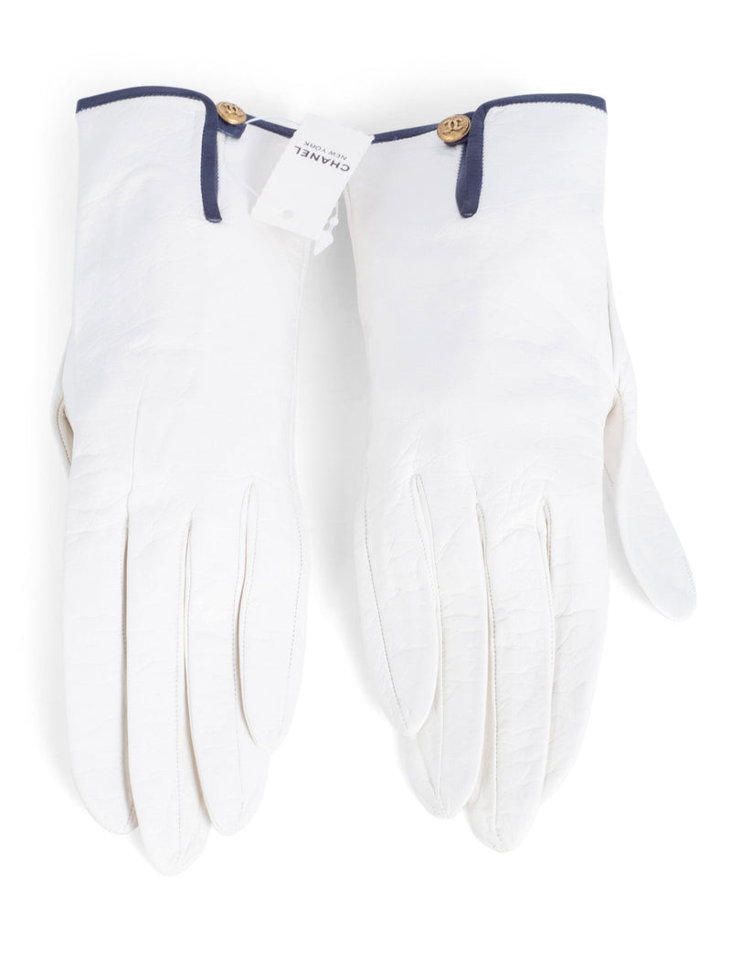 CHANEL CC Logo Leather Gloves White Navy