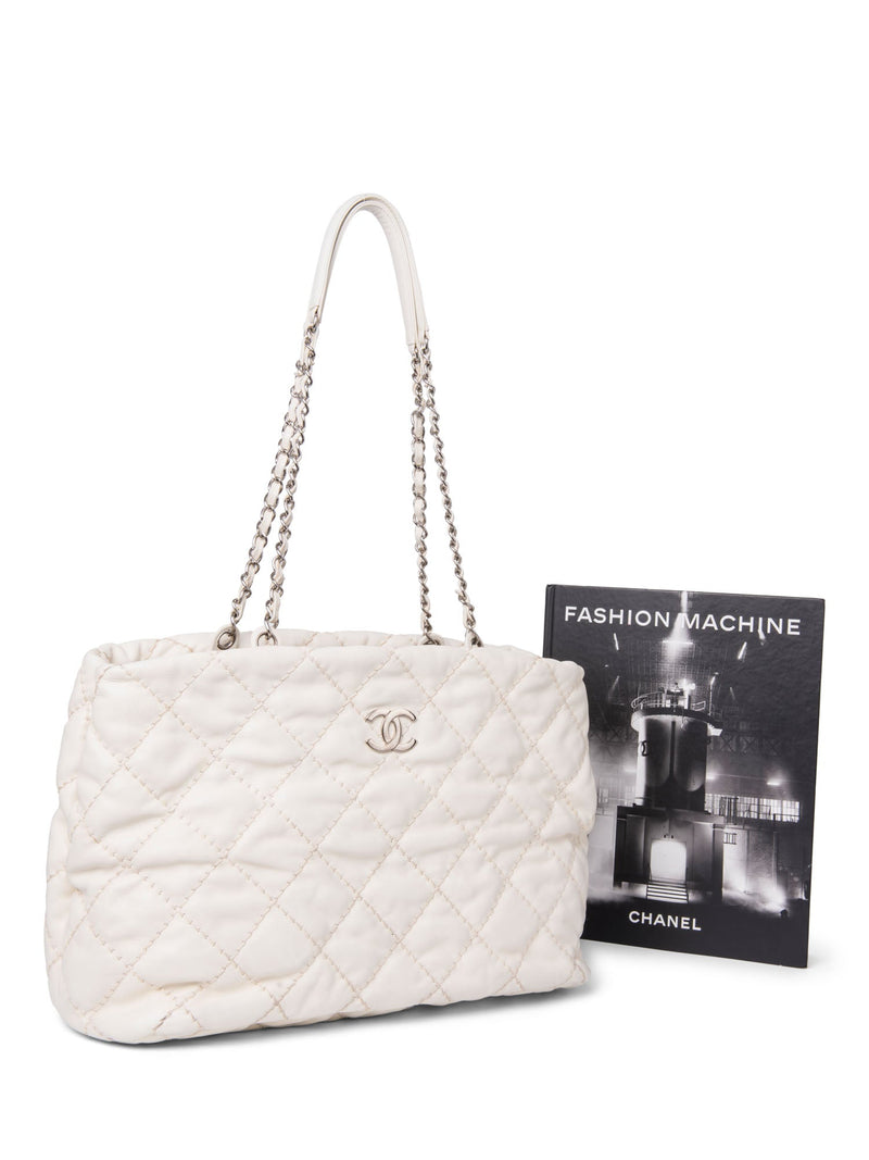 CHANEL CC Logo Quilted Leather Shopper Bag Ivory-designer resale