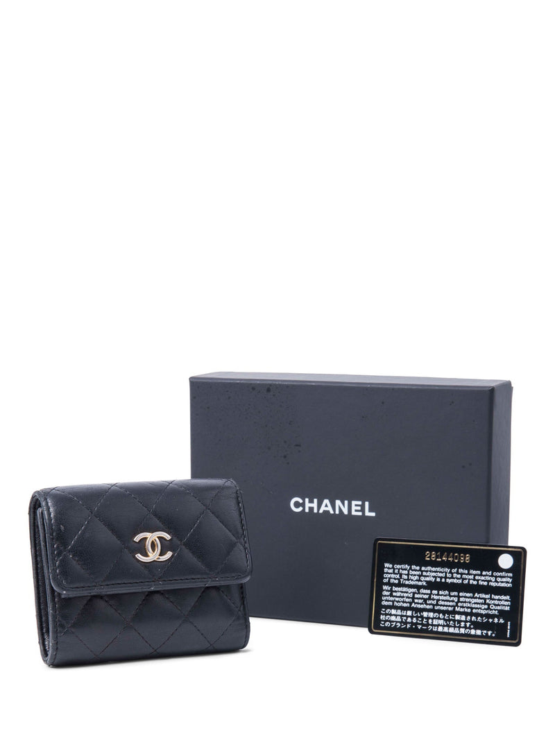 Chanel CC Logo Quilted Compact Wallet Black-designer resale