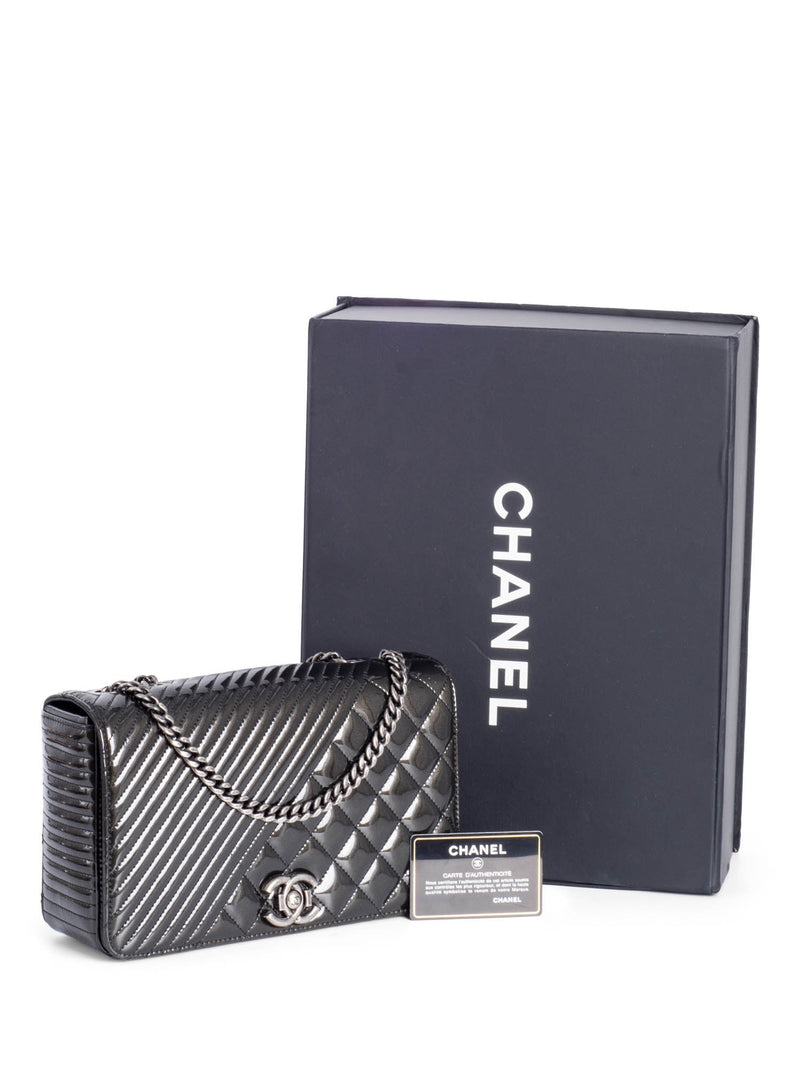 CHANEL Jumbo Classic Double Flap Bag in Blue Patent Leather  Dearluxe