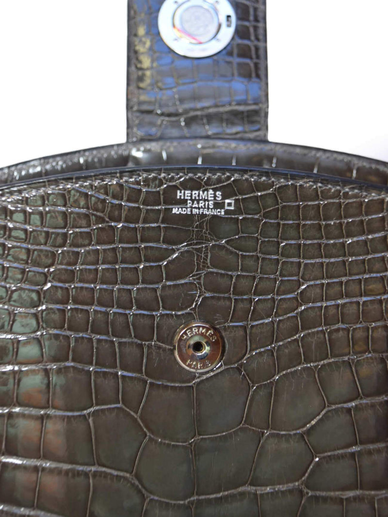 Hermès Graphite Shiny Alligator Medor 23 Clutch Palladium Hardware