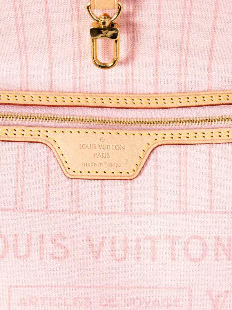 Louis Vuitton Louis Vuitton Articles De Voyage White Damier Azur