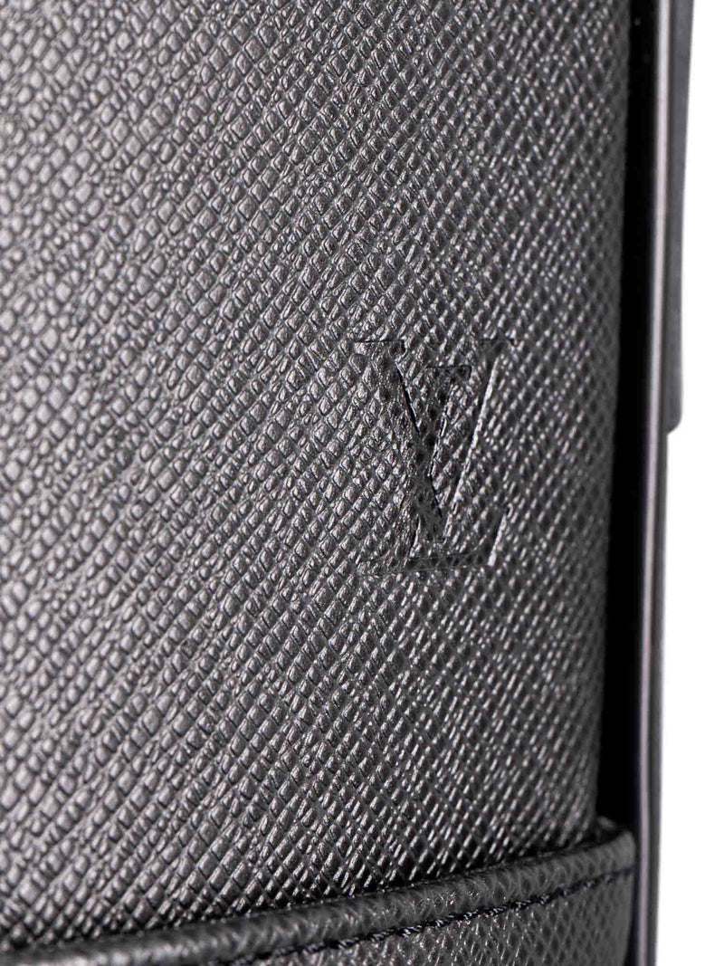 Louis Vuitton - Belaia Taiga Wrist Pochette Ardoise