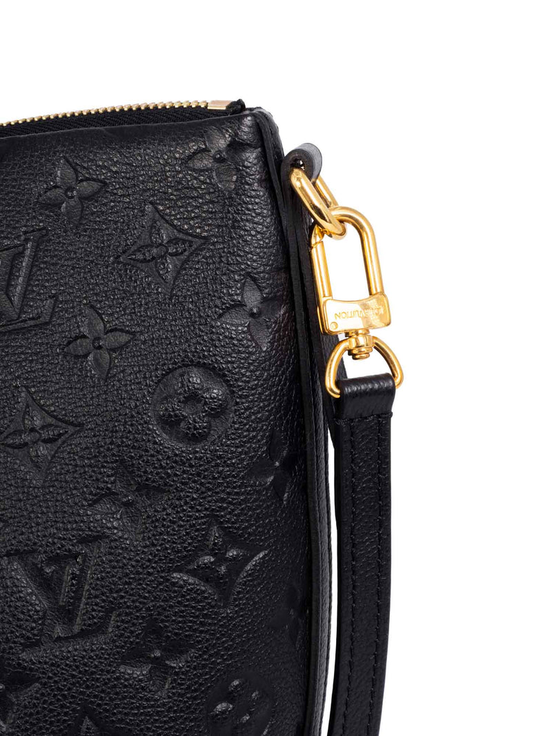 Louis Vuitton Handbag Black 