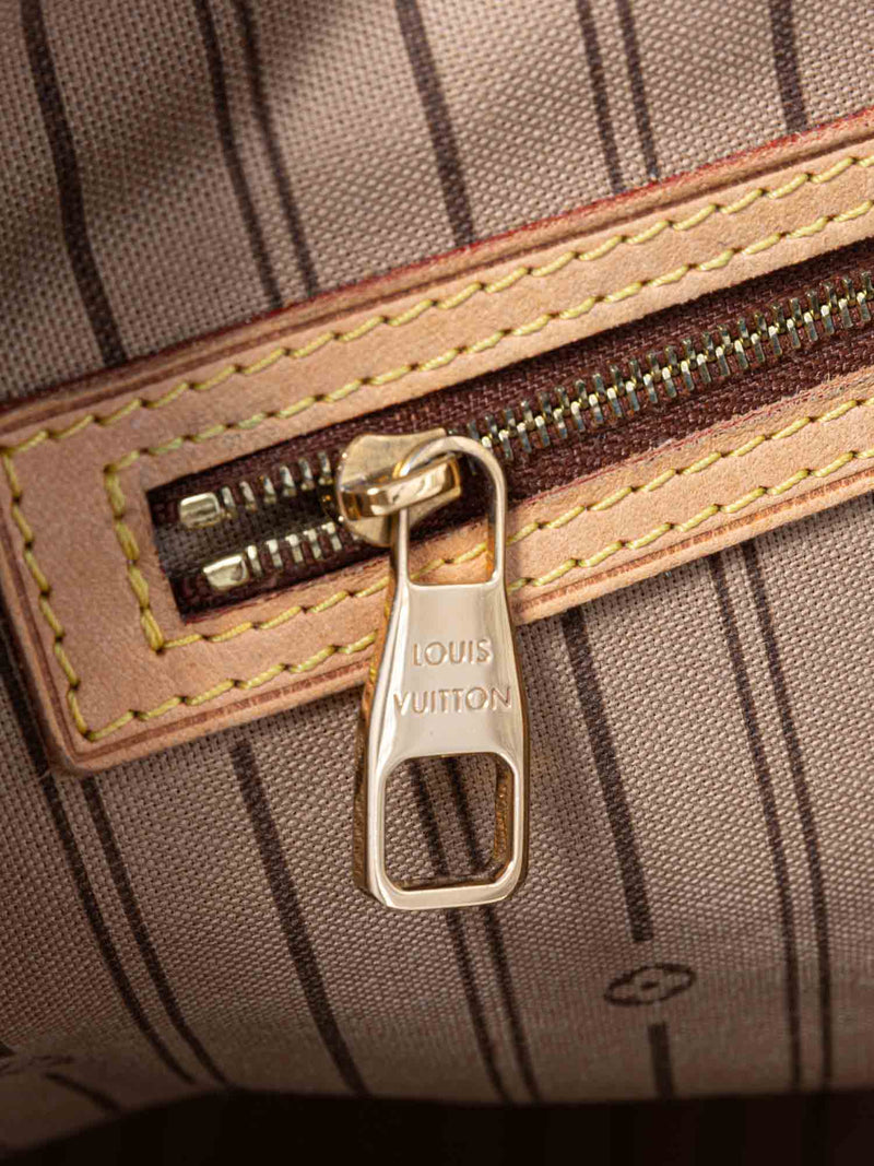Louis Vuitton, Bags, Authentic Louis Vuitton Large Vintage Estate  Monogram Tote With Zipper