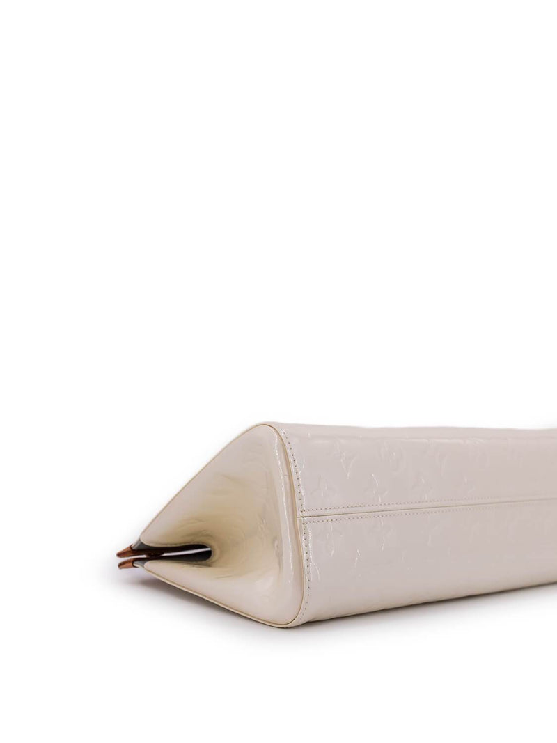 Louis Vuitton Monogram Vernis Roxbury Drive - White Handle Bags