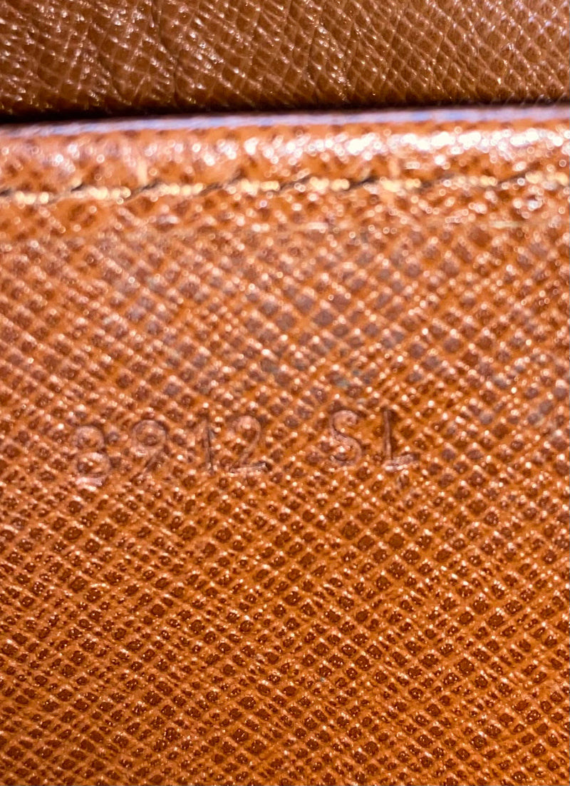 Louis Vuitton vintage e PM Monogram Brown Orange Leather